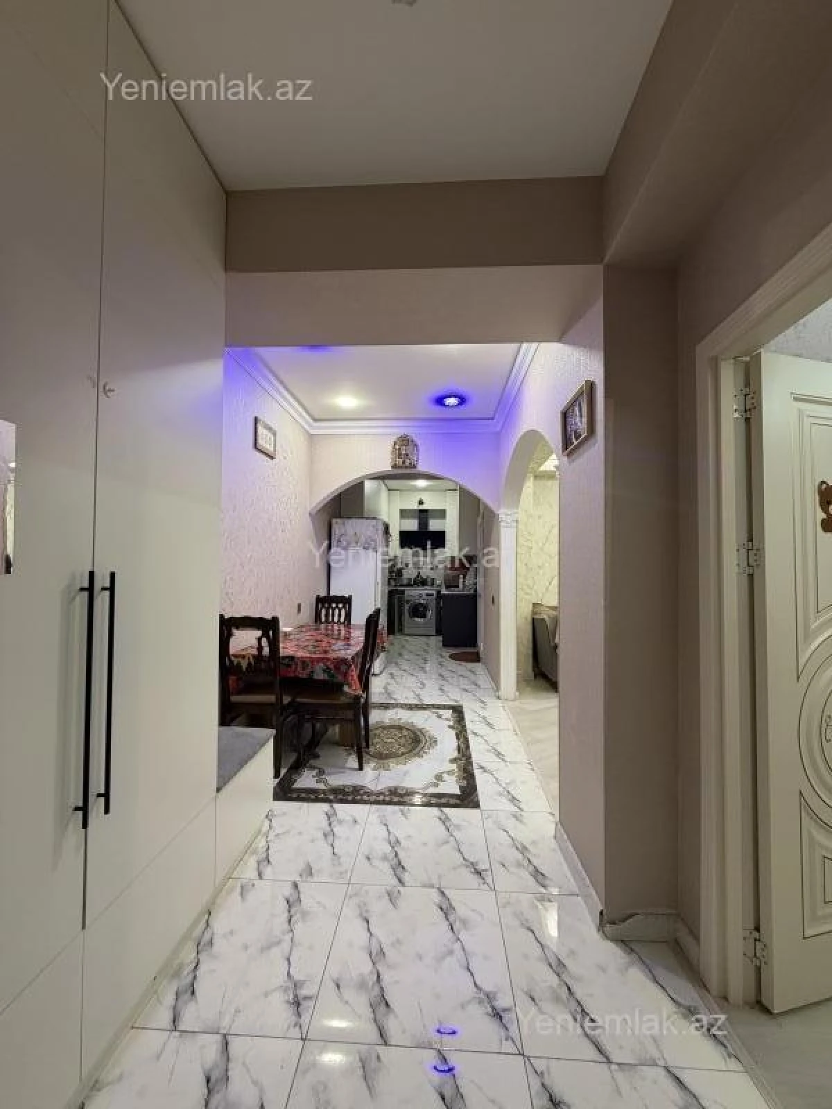 Satılır 4 otaqlı yeni tikili 83 m²