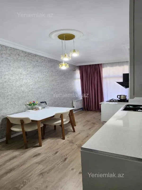 Satılır 3 otaqlı yeni tikili 114 m²