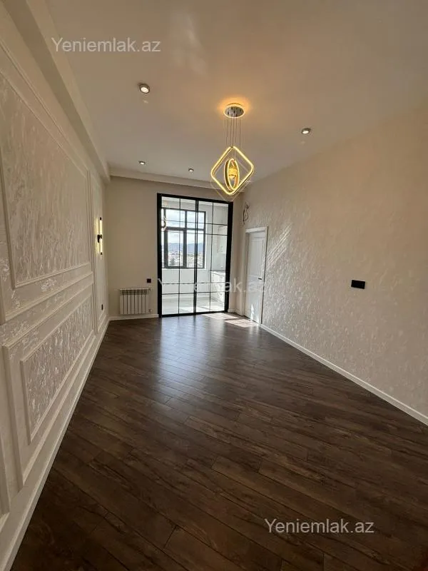 Satılır 3 otaqlı yeni tikili 86 m²