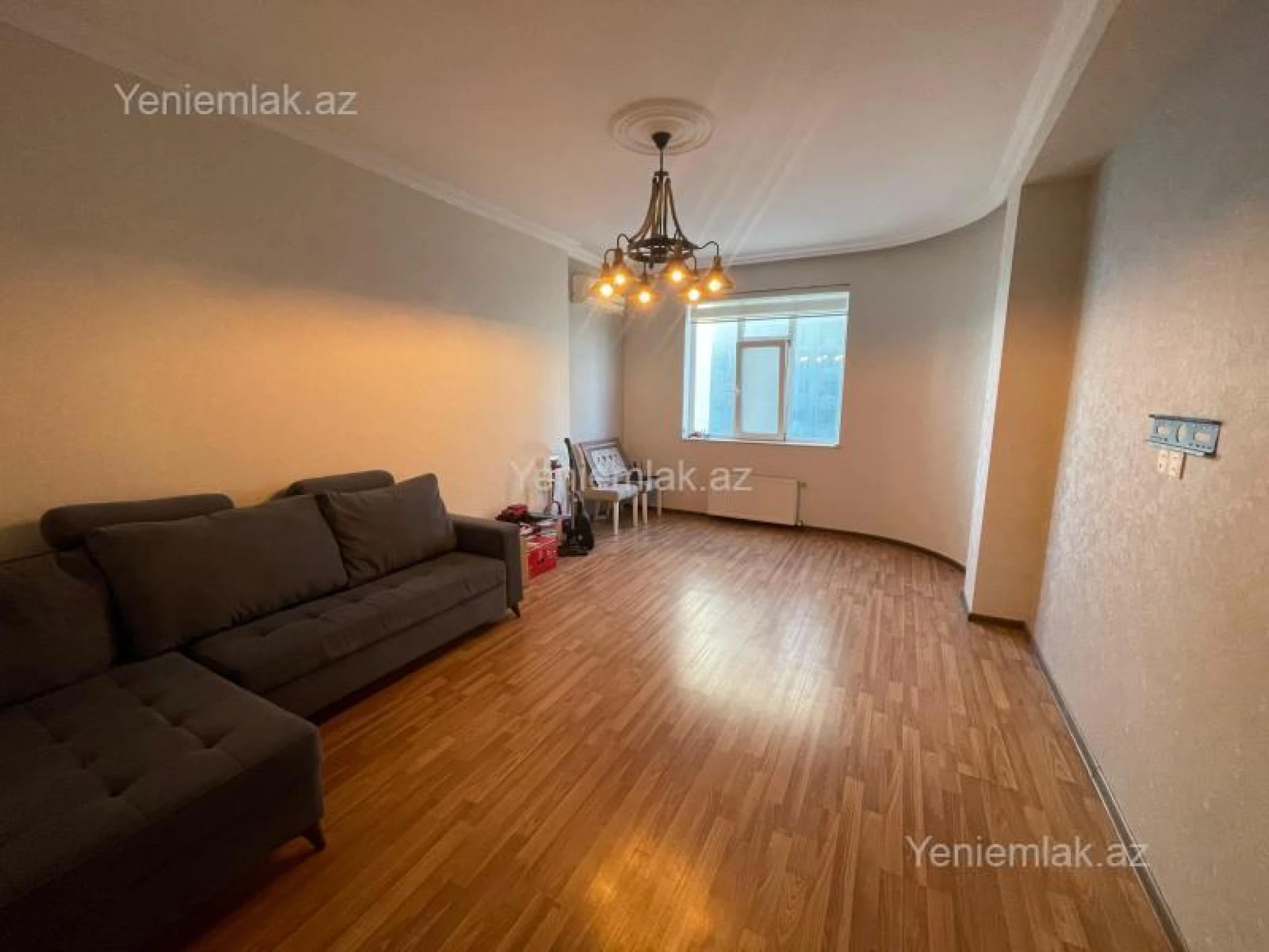 Satılır 2 otaqlı yeni tikili 82 m²