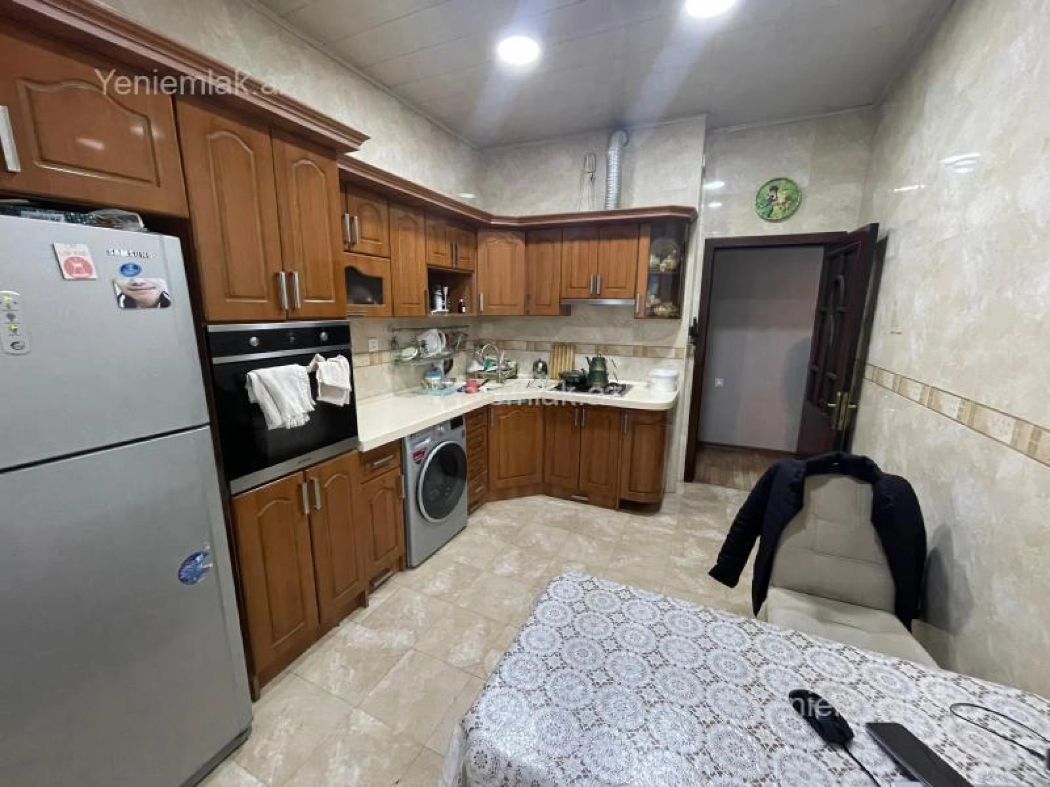 Satılır 2 otaqlı yeni tikili 82 m²