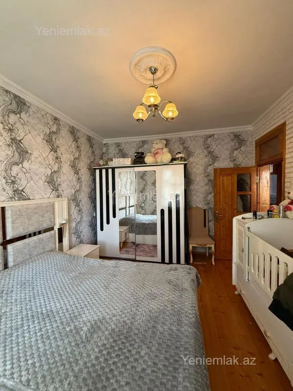 Satılır 3 otaqlı həyət evi 100 m²