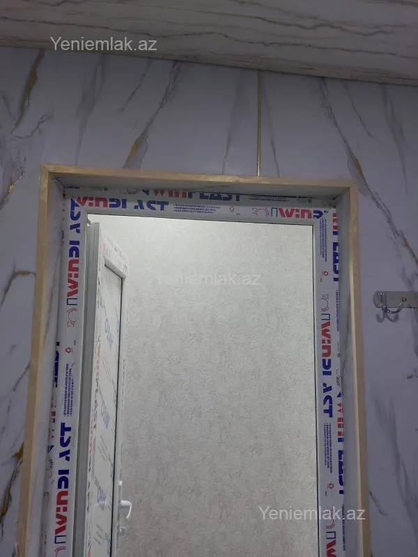 Satılır 1 otaqlı köhnə tikili 45 m²