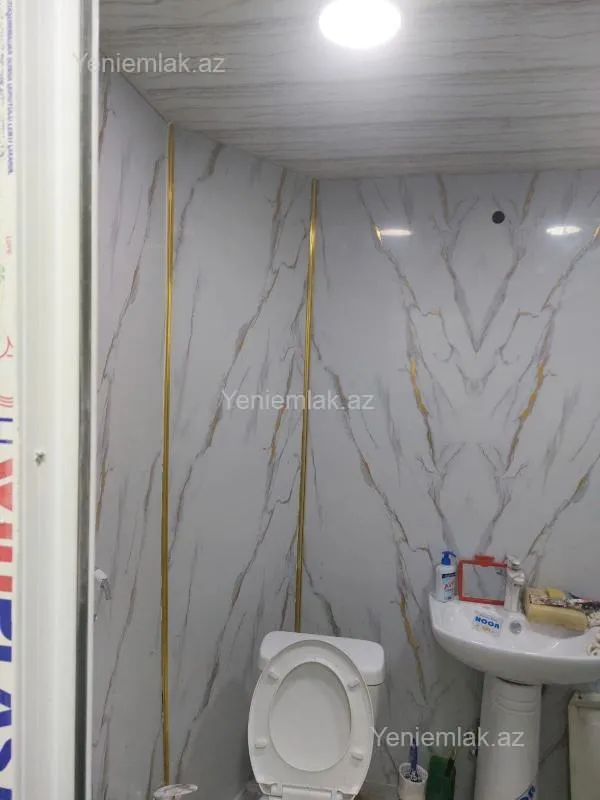 Satılır 1 otaqlı köhnə tikili 45 m²