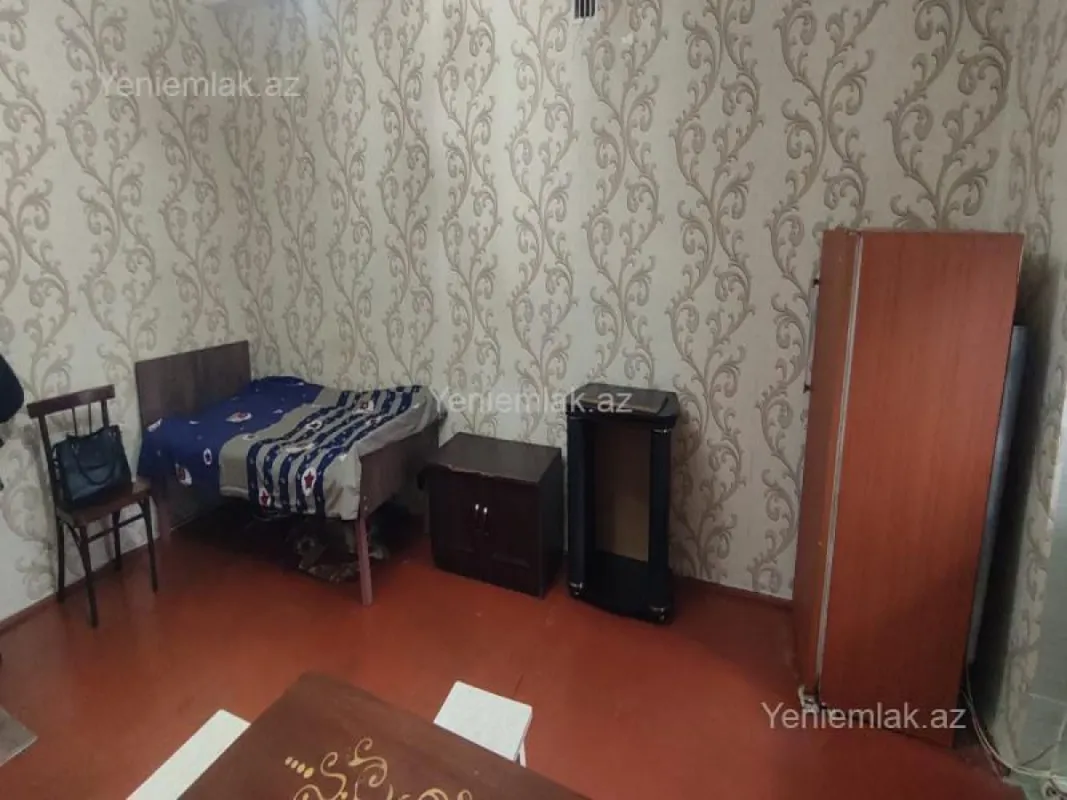 Satılır 1 otaqlı köhnə tikili 23 m²