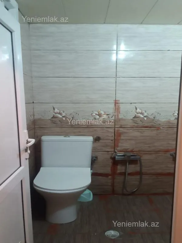 Satılır 1 otaqlı köhnə tikili 23 m²