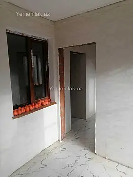 Satılır 4 otaqlı həyət evi 100 m²