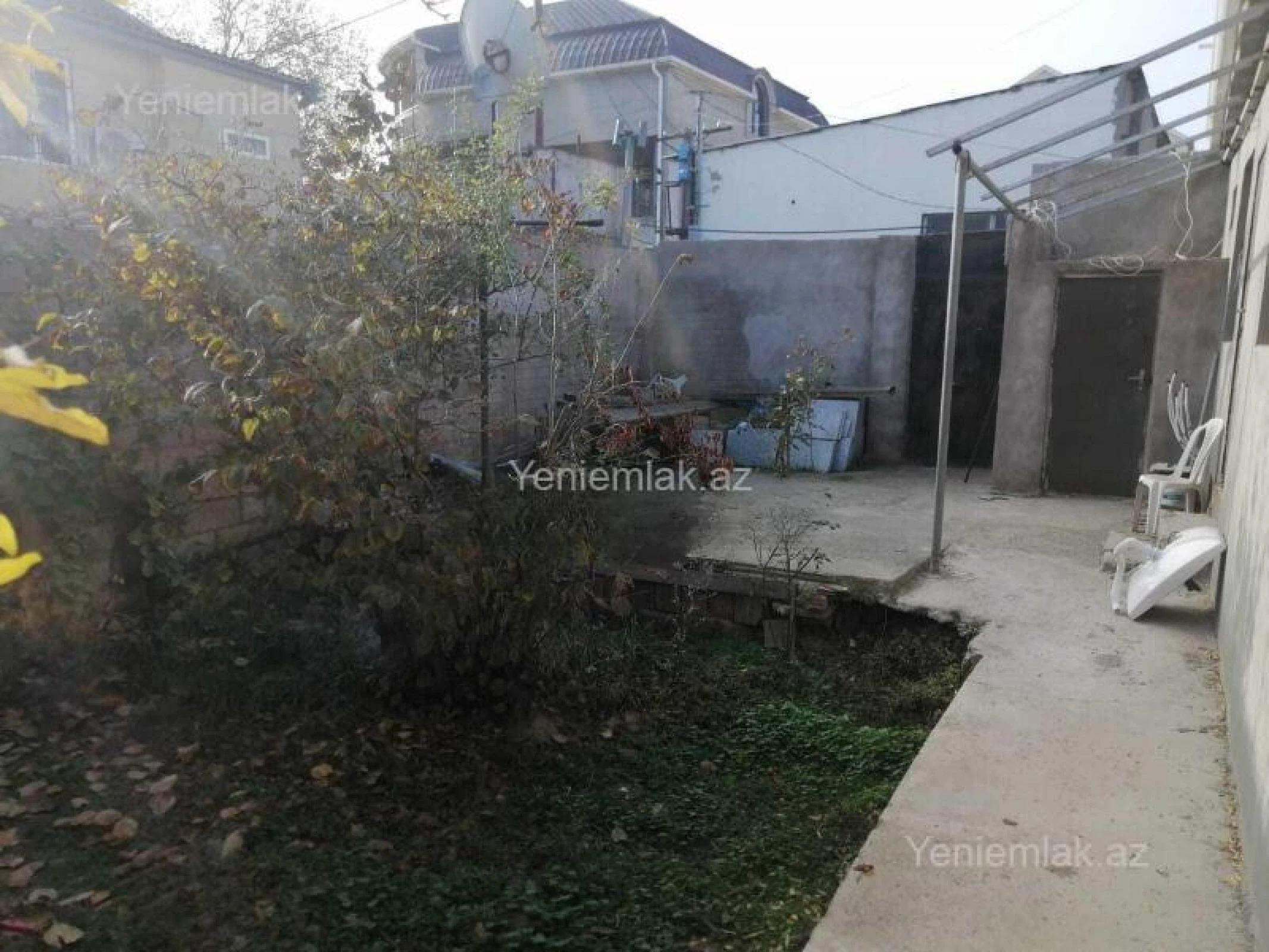 Satılır 4 otaqlı həyət evi 100 m²