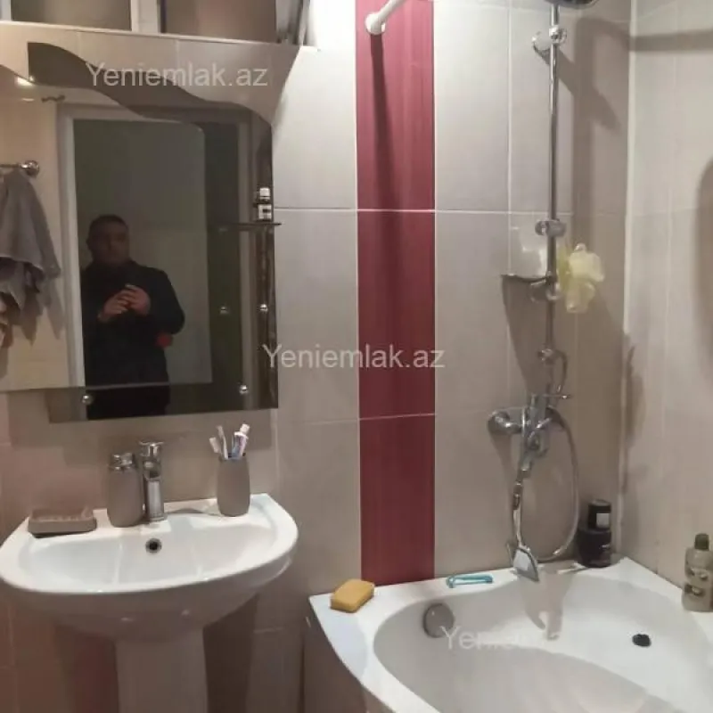 Satılır 2 otaqlı köhnə tikili 46 m²