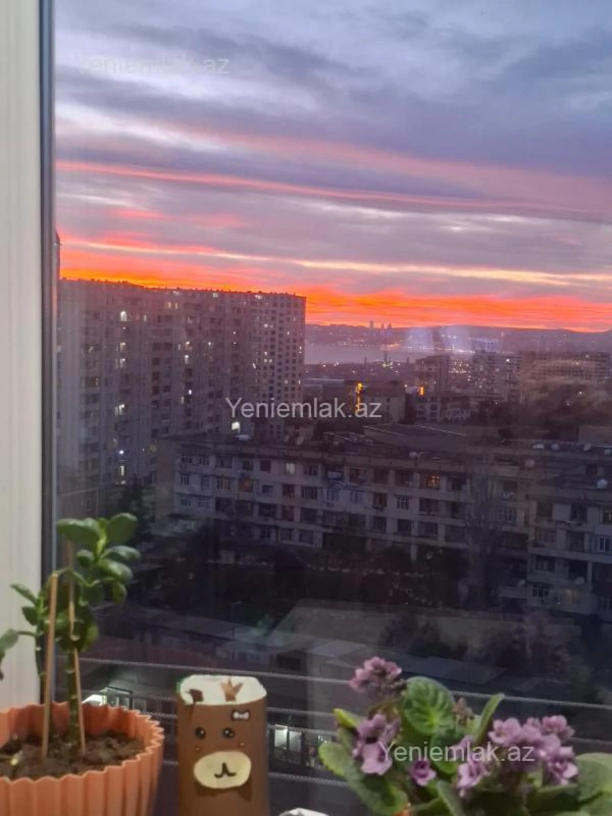 Satılır 2 otaqlı köhnə tikili 70.2 m²