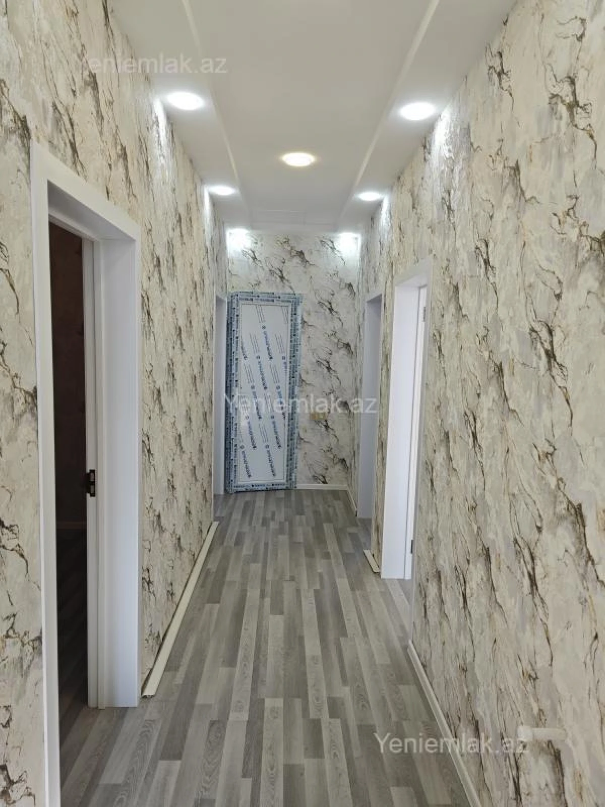 Satılır 4 otaqlı həyət evi 100 m²