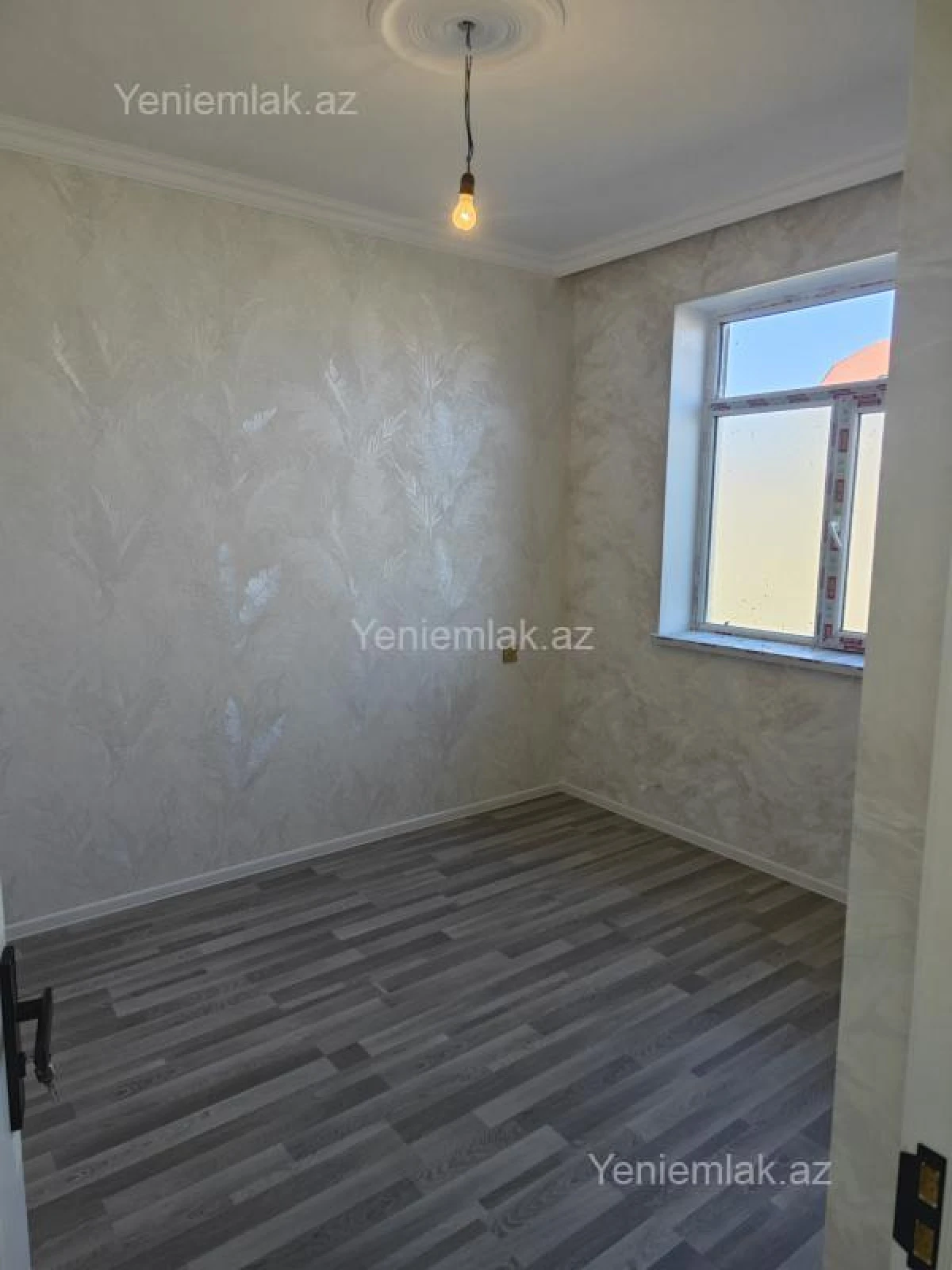 Satılır 4 otaqlı həyət evi 100 m²