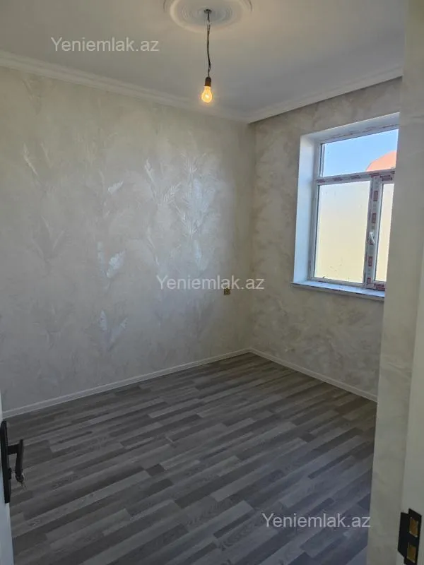 Satılır 4 otaqlı həyət evi 100 m²