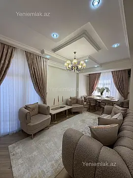 Satılır 3 otaqlı yeni tikili 130 m²