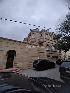 Satılır 6 otaqlı həyət evi 600 m²