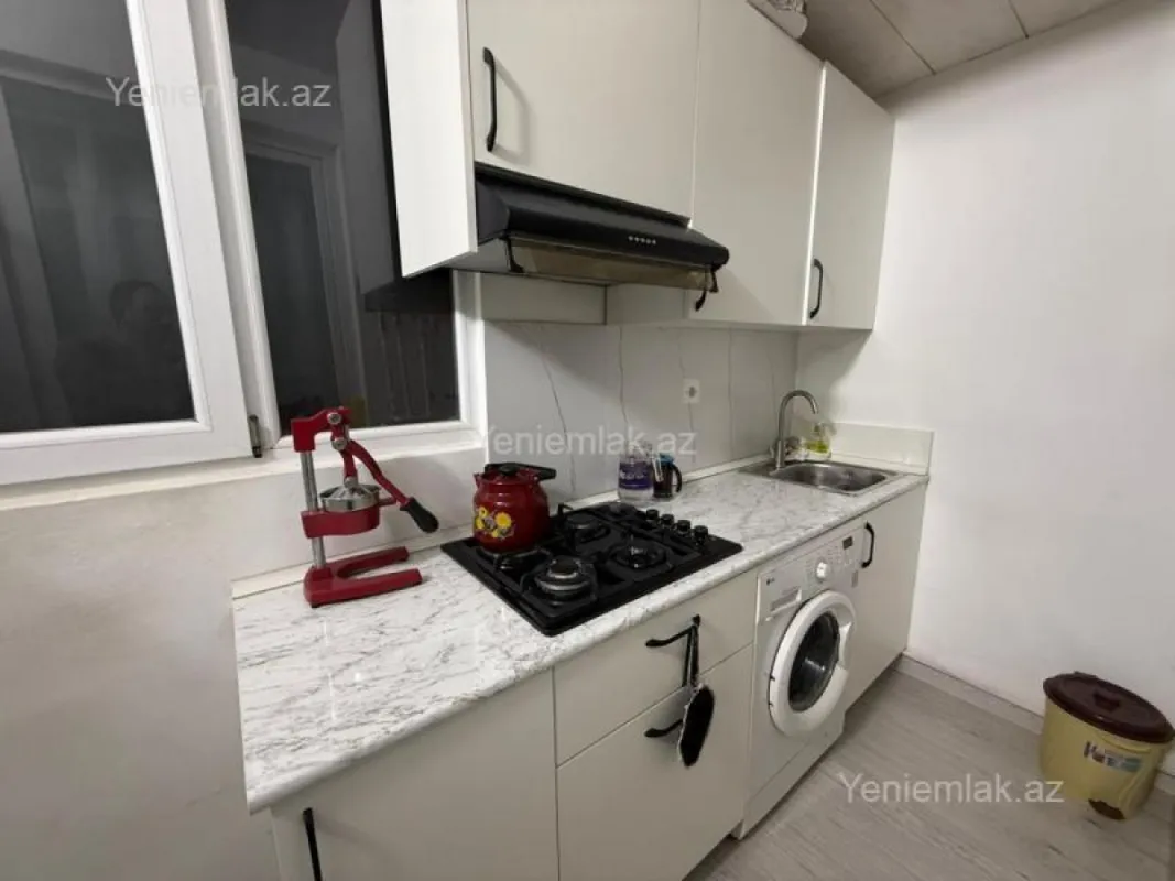 Satılır 2 otaqlı yeni tikili 50 m²