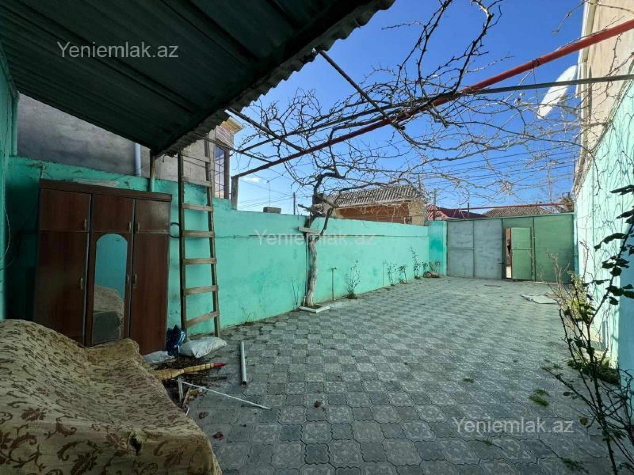 Satılır 4 otaqlı həyət evi 115 m²