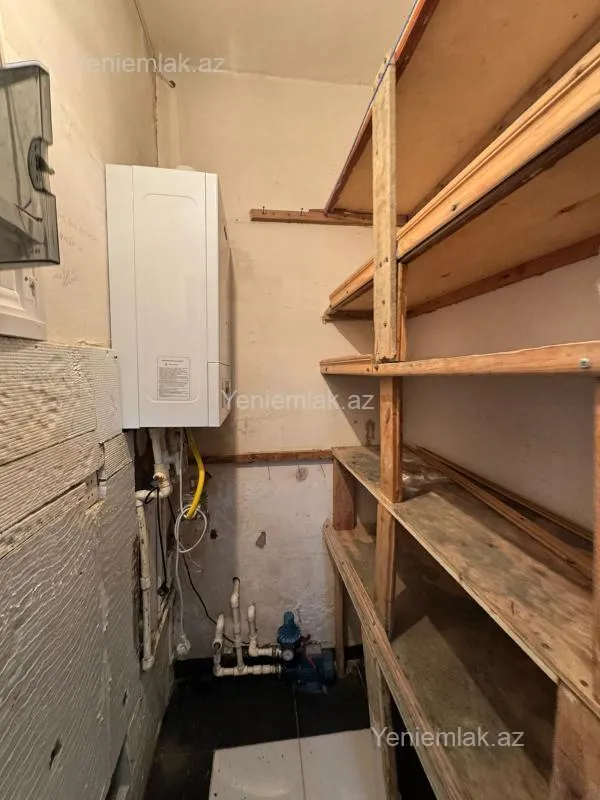 Satılır 4 otaqlı həyət evi 115 m²