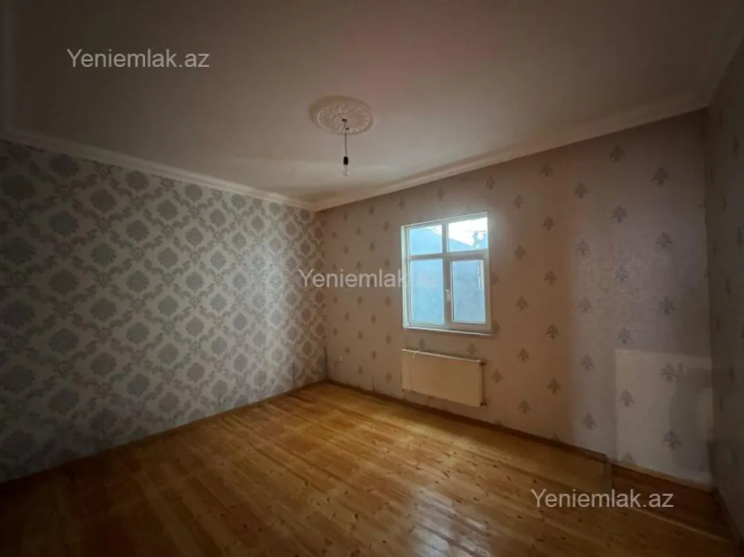 Satılır 4 otaqlı həyət evi 115 m²