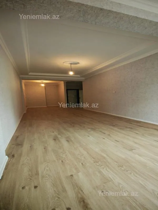 Satılır 2 otaqlı yeni tikili 77 m²