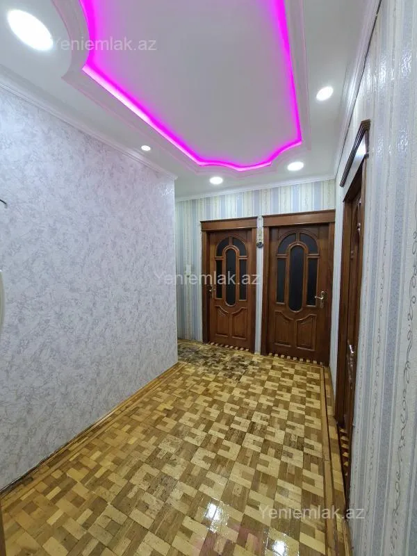 Satılır 3 otaqlı köhnə tikili 90 m²