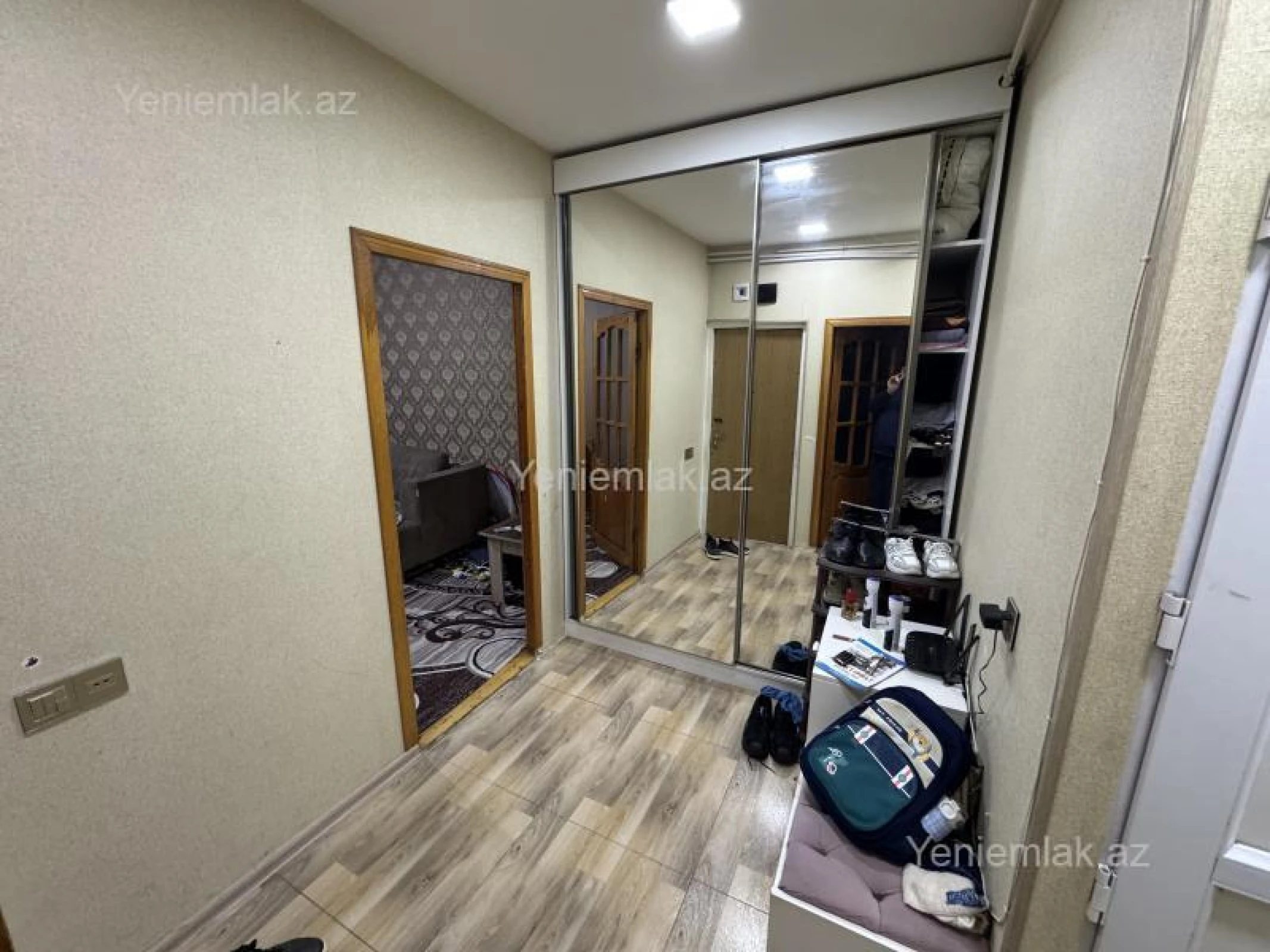 Satılır 2 otaqlı köhnə tikili 55 m²