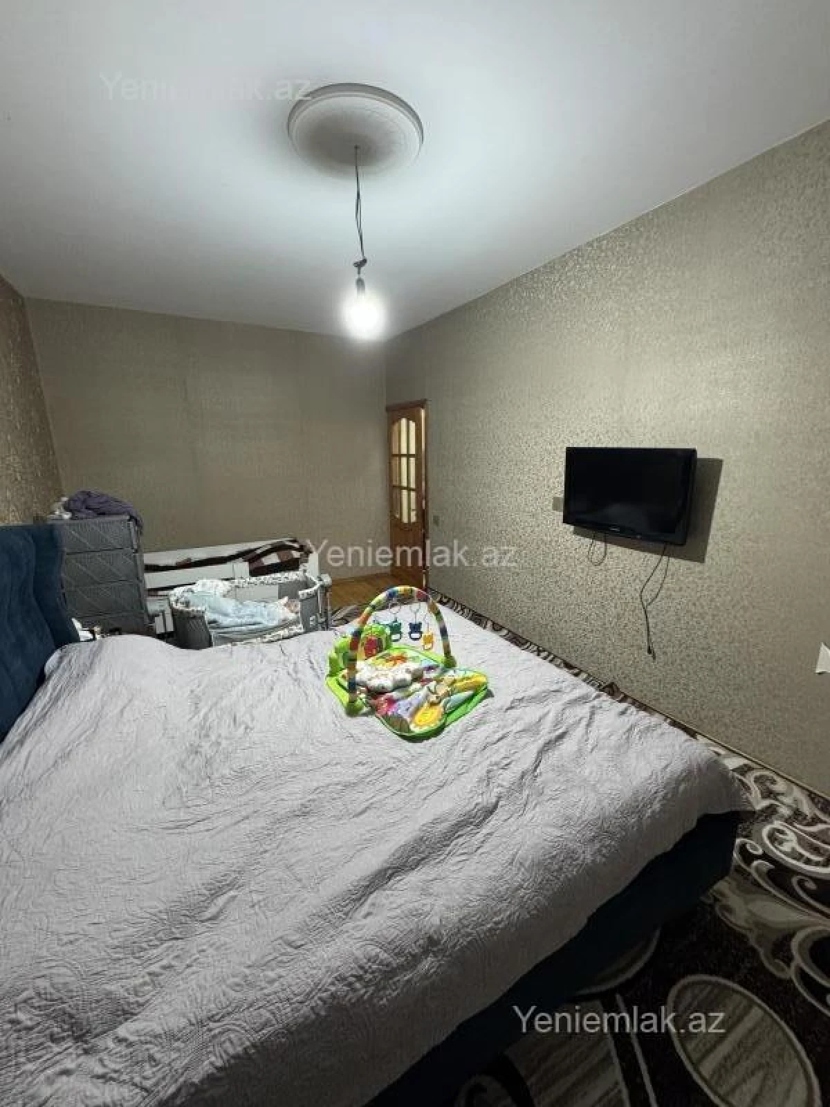 Satılır 2 otaqlı köhnə tikili 55 m²