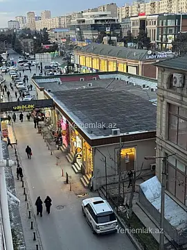 Satılır 2 otaqlı köhnə tikili 55 m²