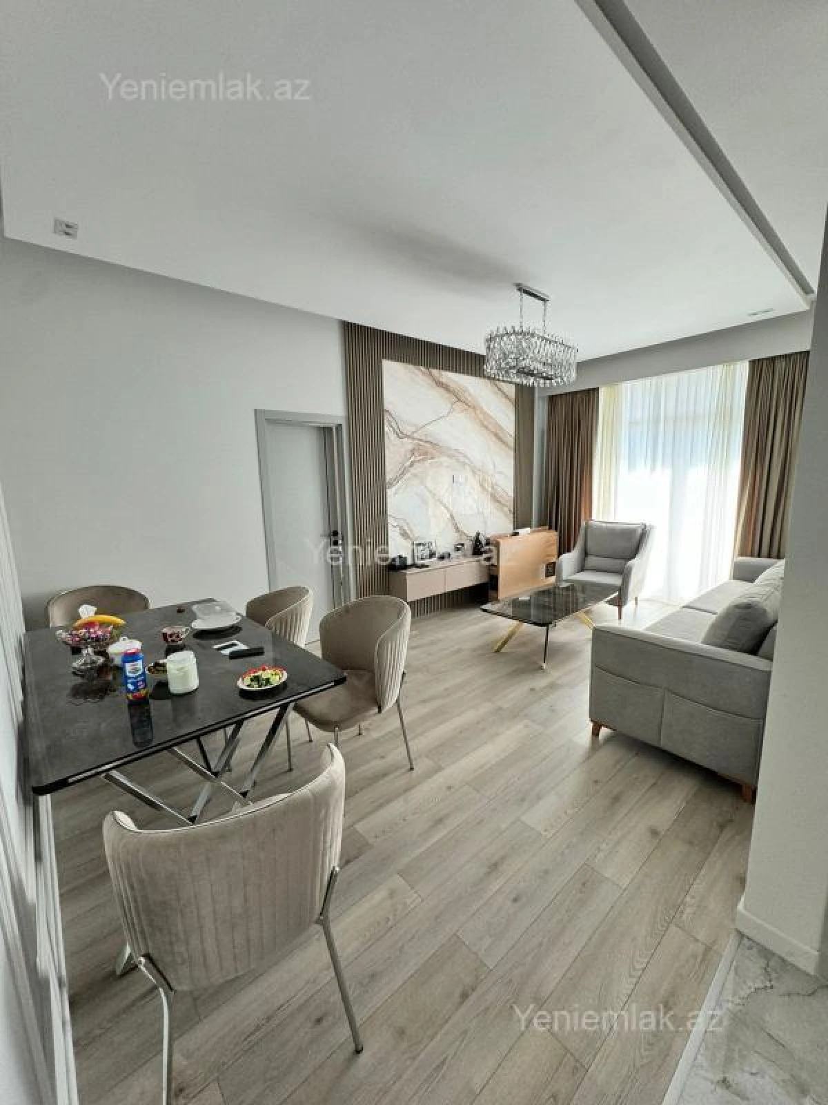 Satılır 3 otaqlı yeni tikili 98 m²