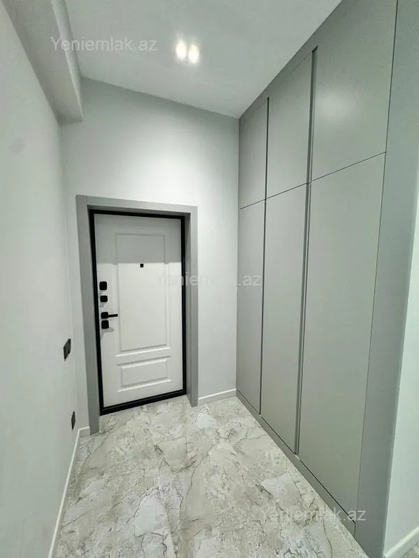 Satılır 3 otaqlı yeni tikili 98 m²