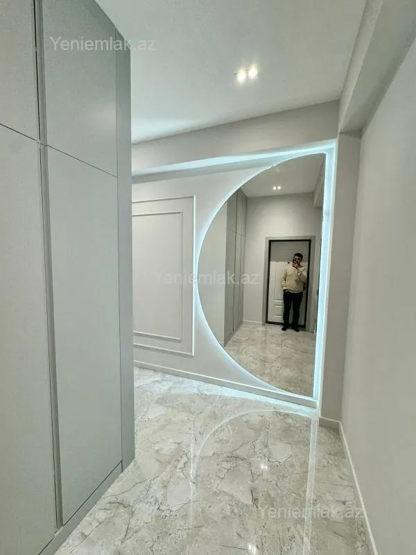 Satılır 3 otaqlı yeni tikili 98 m²