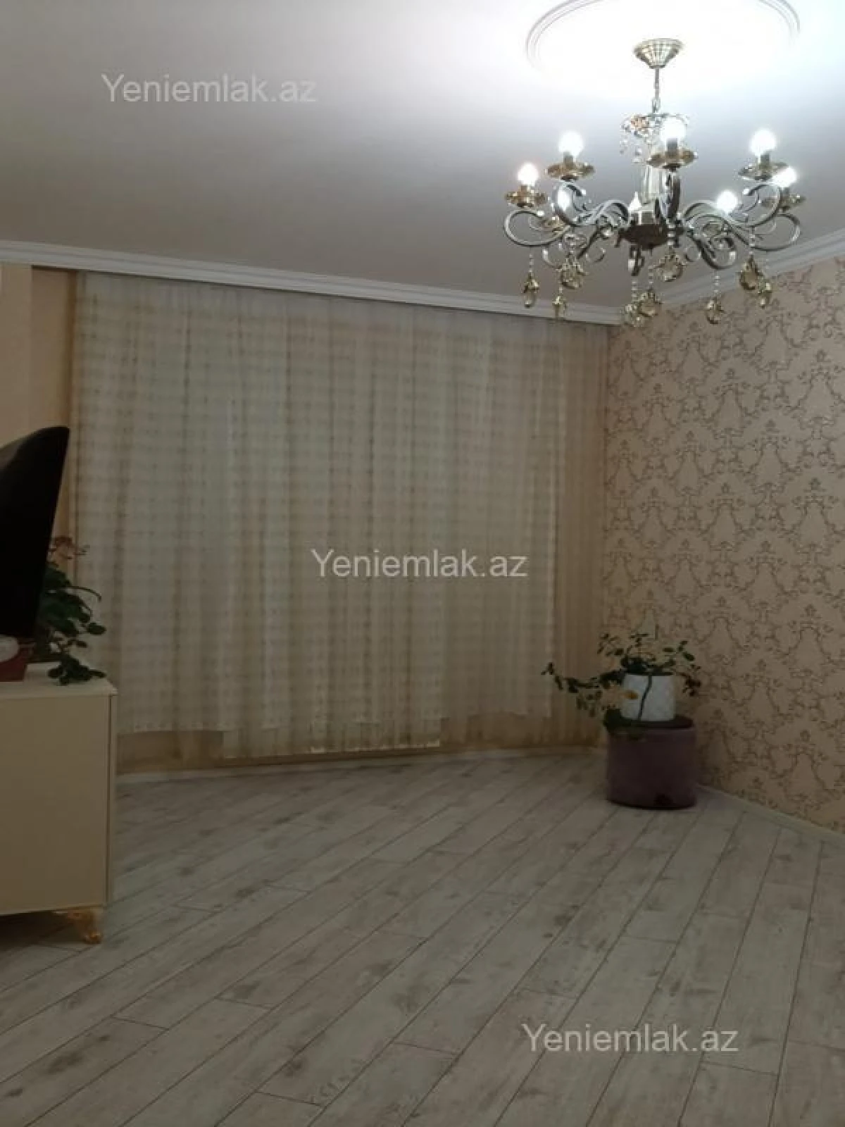 Satılır 3 otaqlı yeni tikili 73 m²