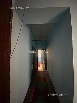 Satılır 4 otaqlı köhnə tikili 120 m²