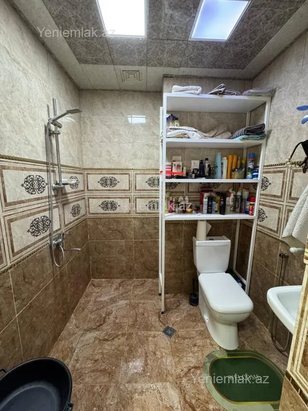 Satılır 3 otaqlı yeni tikili 68 m²