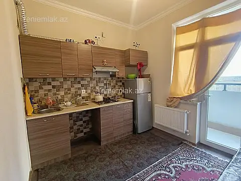 Satılır 3 otaqlı yeni tikili 77 m²