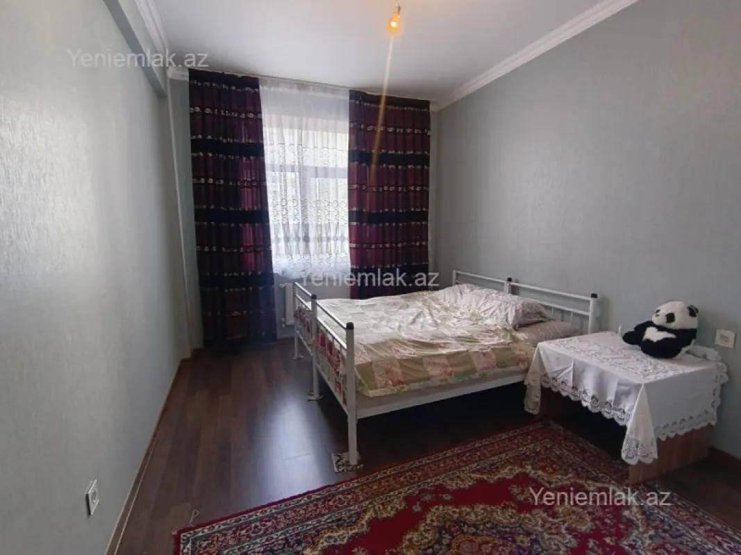 Satılır 3 otaqlı yeni tikili 77 m²
