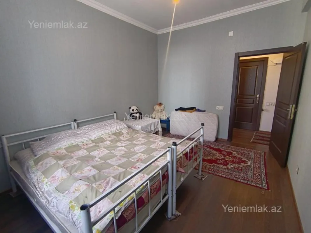 Satılır 3 otaqlı yeni tikili 77 m²