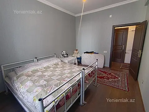 Satılır 3 otaqlı yeni tikili 77 m²