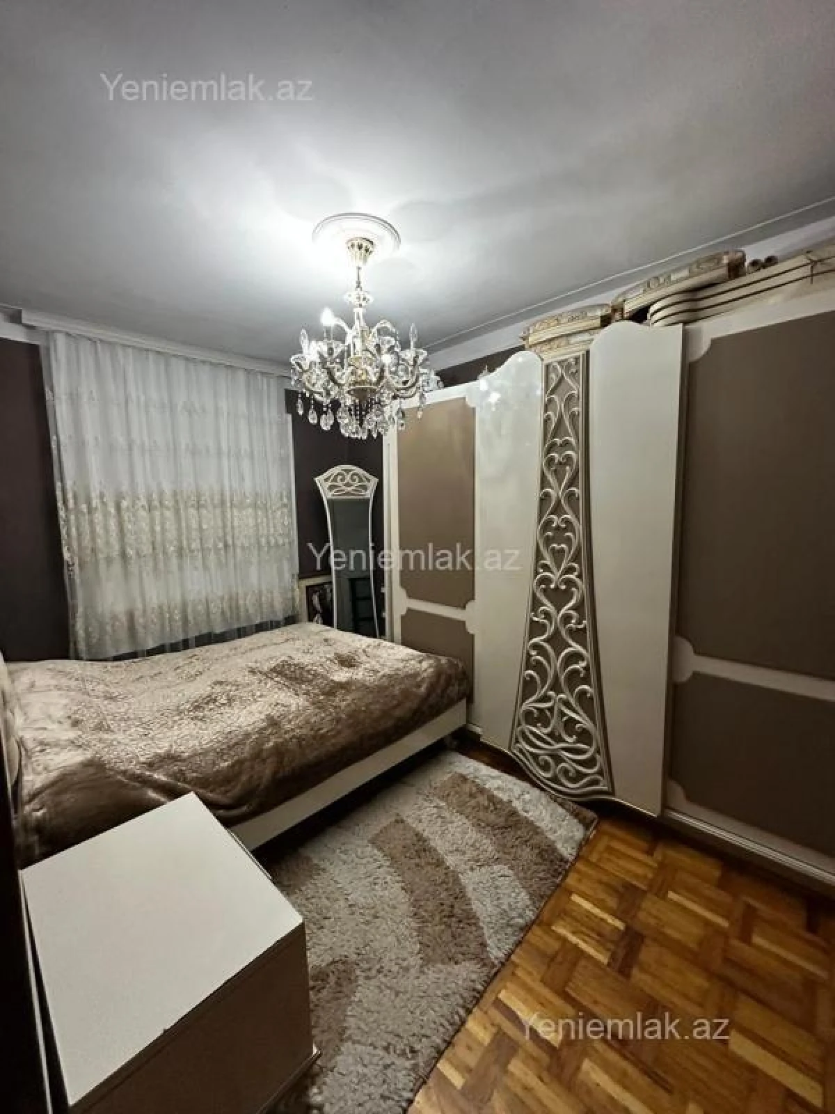 Satılır 4 otaqlı köhnə tikili 68 m²