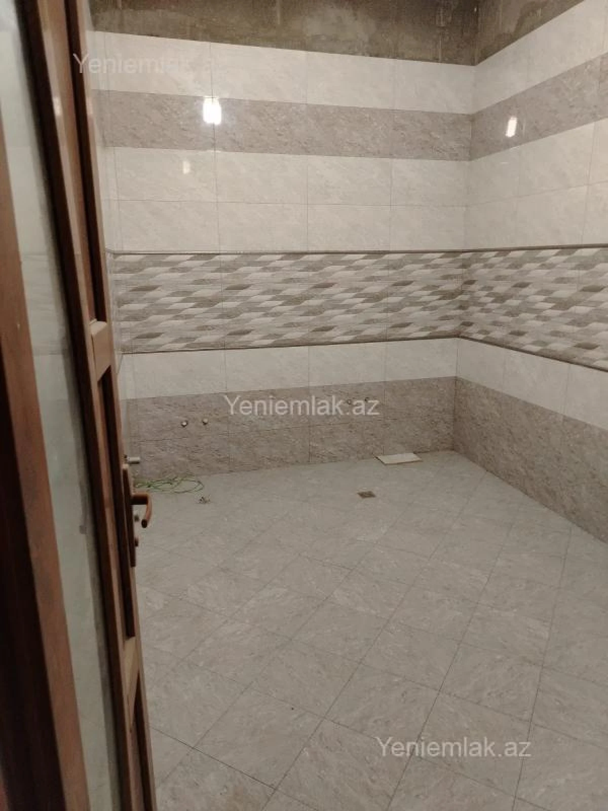 Satılır 6 otaqlı həyət evi 156 m²