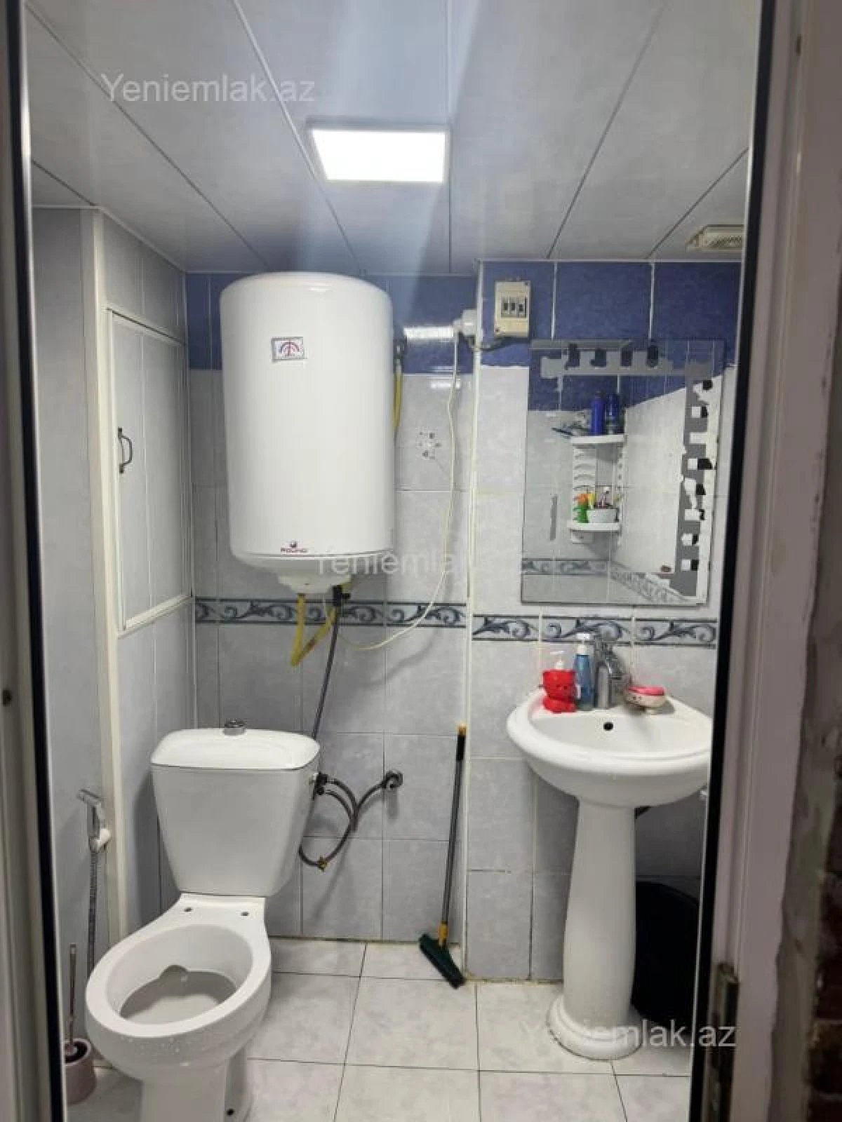 Satılır 2 otaqlı köhnə tikili 35 m²