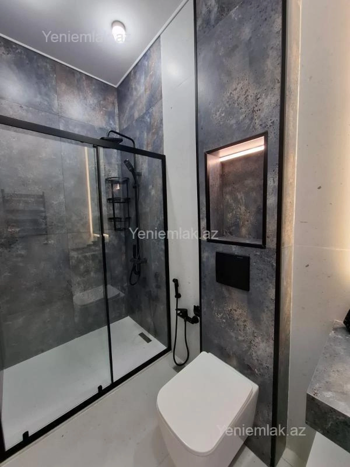 Satılır 3 otaqlı yeni tikili 100 m²