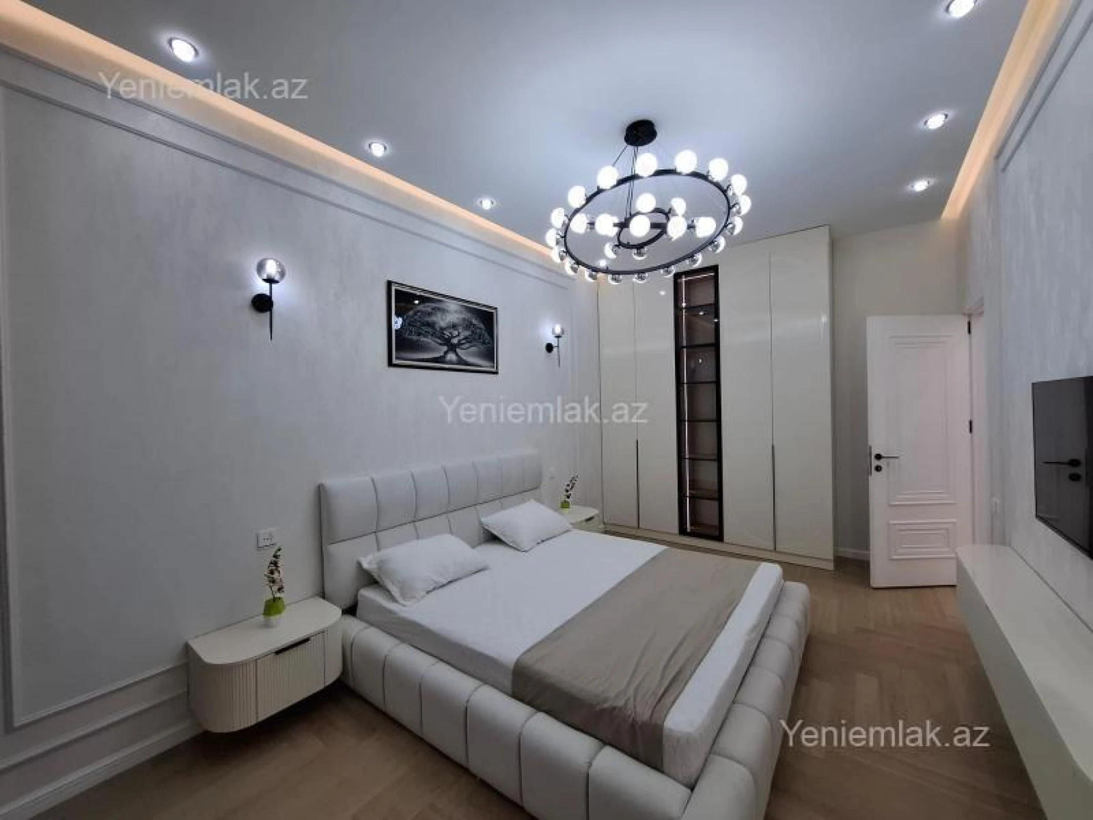 Satılır 3 otaqlı yeni tikili 100 m²