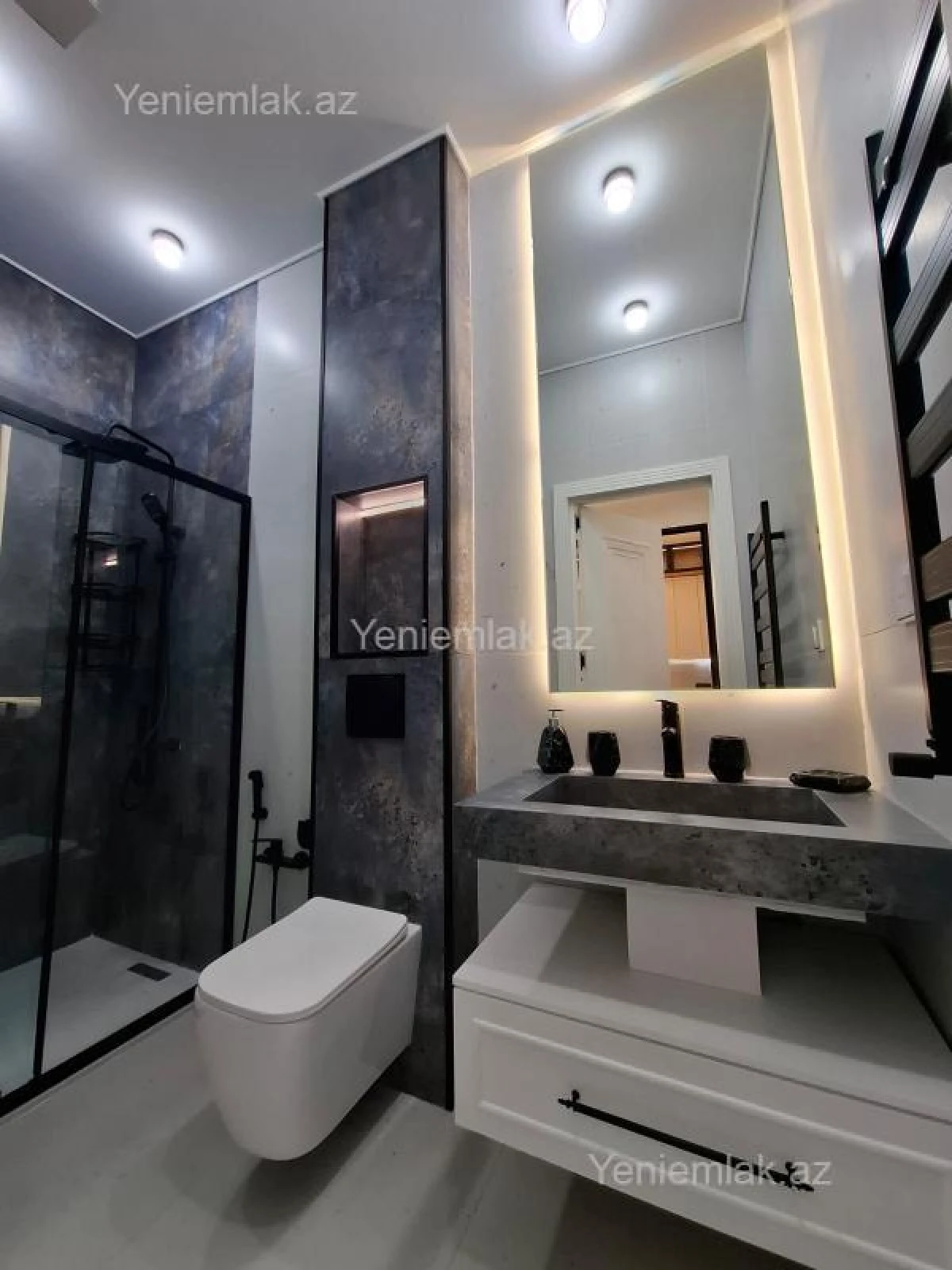 Satılır 3 otaqlı yeni tikili 100 m²