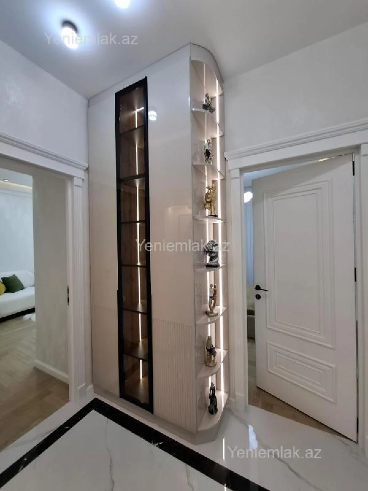 Satılır 3 otaqlı yeni tikili 100 m²