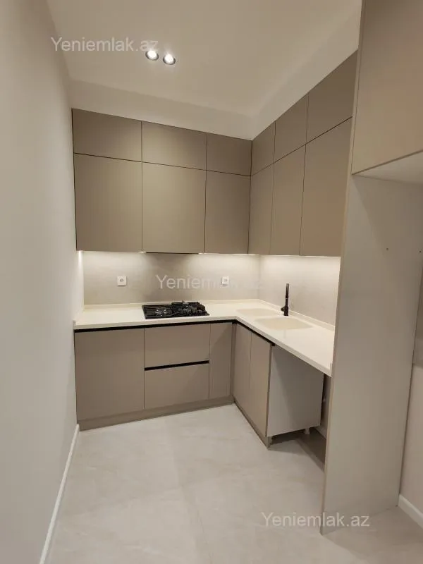Satılır 2 otaqlı yeni tikili 52 m²