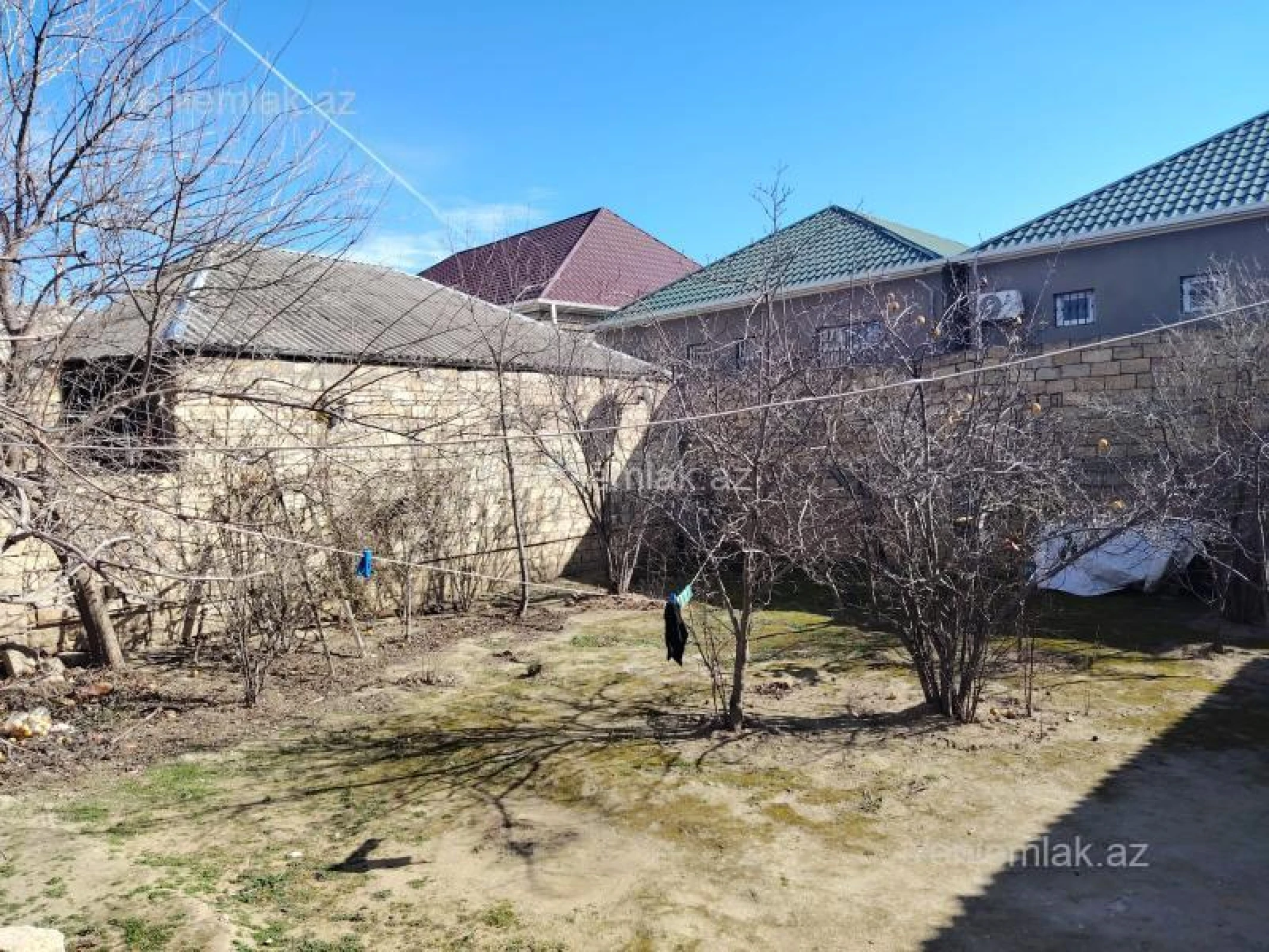 Satılır 3 otaqlı həyət evi 100 m²