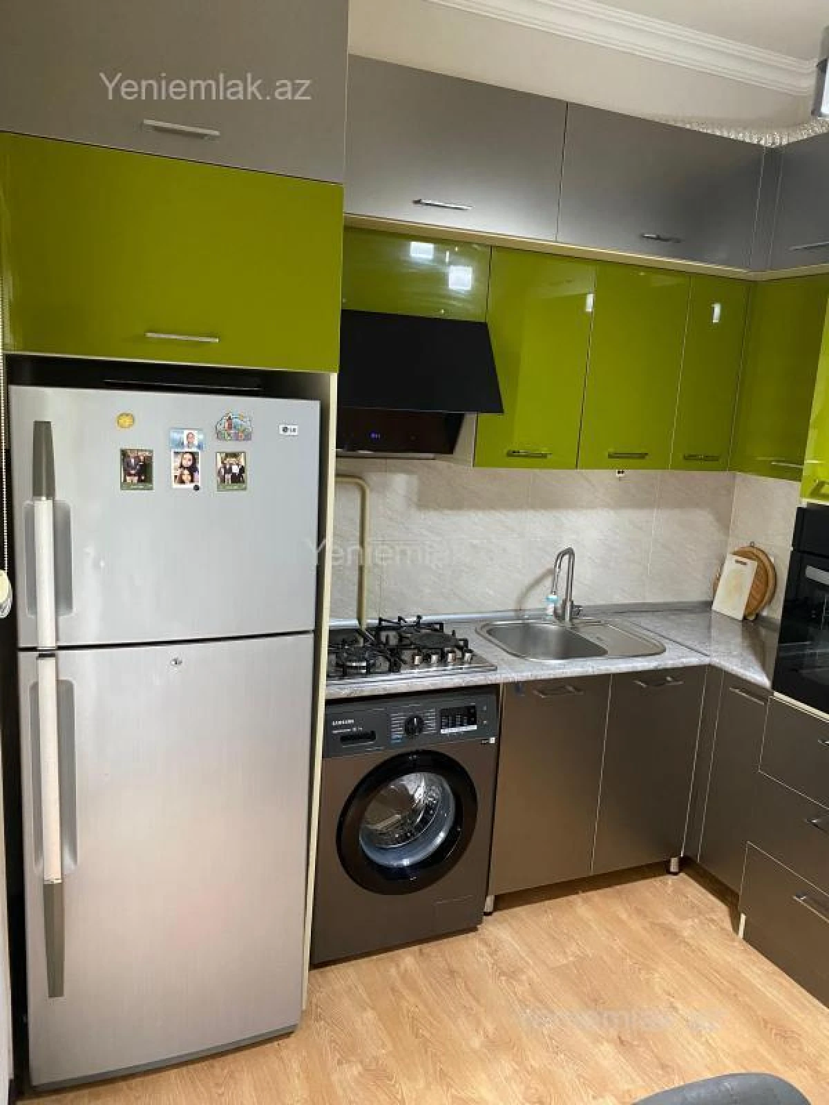 Satılır 3 otaqlı yeni tikili 82 m²