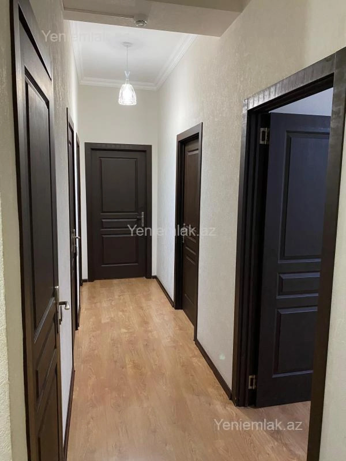 Satılır 3 otaqlı yeni tikili 82 m²