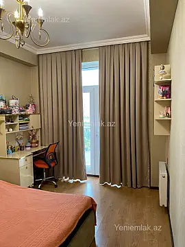 Satılır 3 otaqlı yeni tikili 82 m²